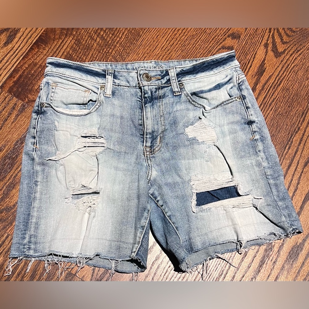Maurices Mid Rise Cut Off Jean Shorts